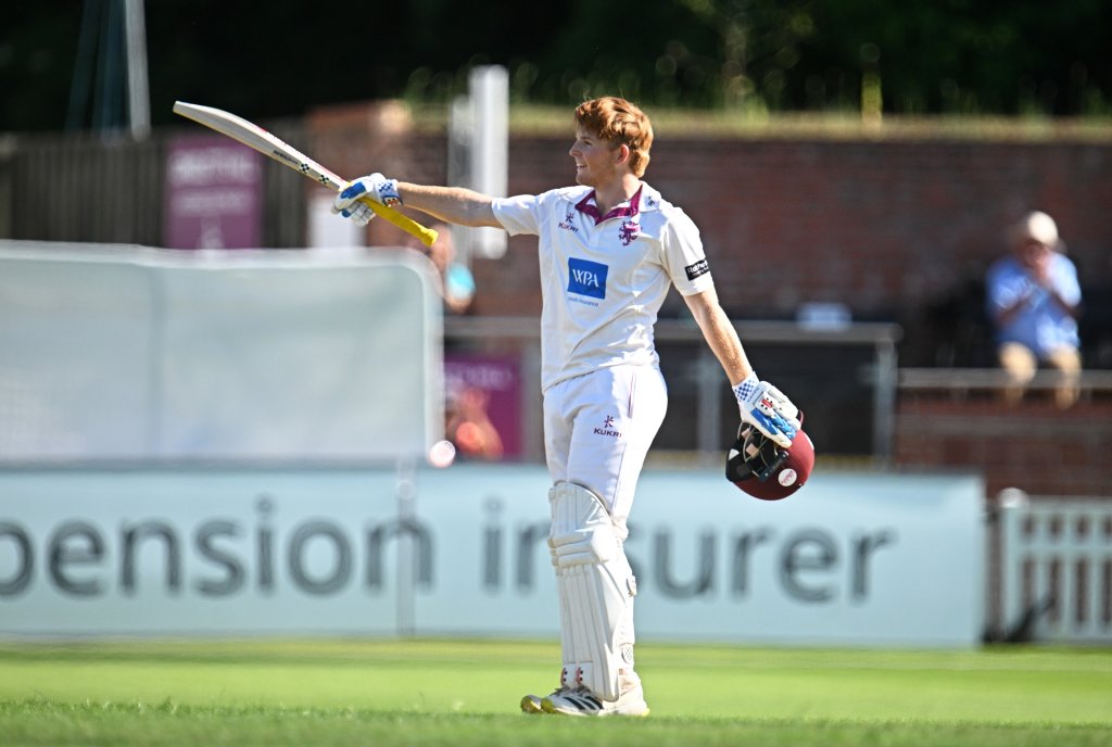 First Class best for Thomas as Somerset battle back - Somerset
